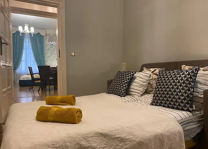 Radiance Apartment *